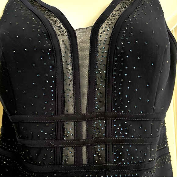 CACHET Women’s Navy Gown Formal/Prom/Bridesmade Padded Dress Size 8 - Picture 5 of 8